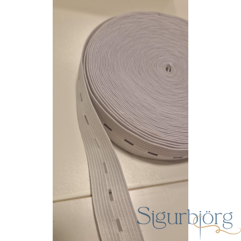 Teygja  með götum. hvít