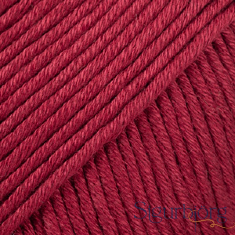 Muskat - 41 - Vínrauður