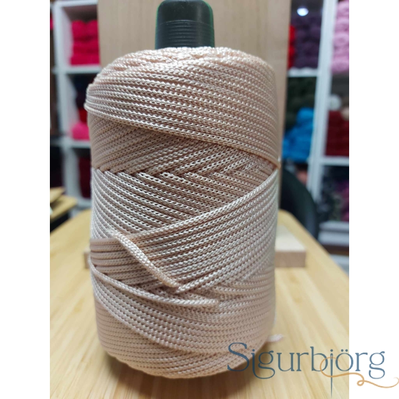 Nælon garn drapplitt