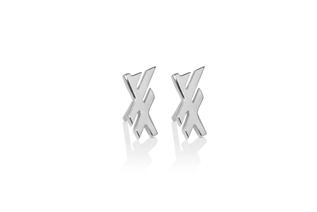 Alrún eyrnalokkar gæfa